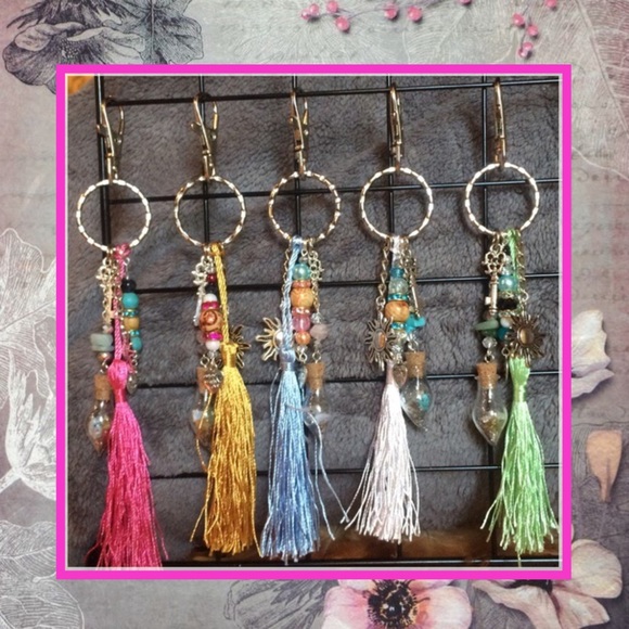 Unique Styles keychain Accessories - 🌺 KEYCHAIN CLASP BOHO FRINGE CUN BEAD TASSEL RING